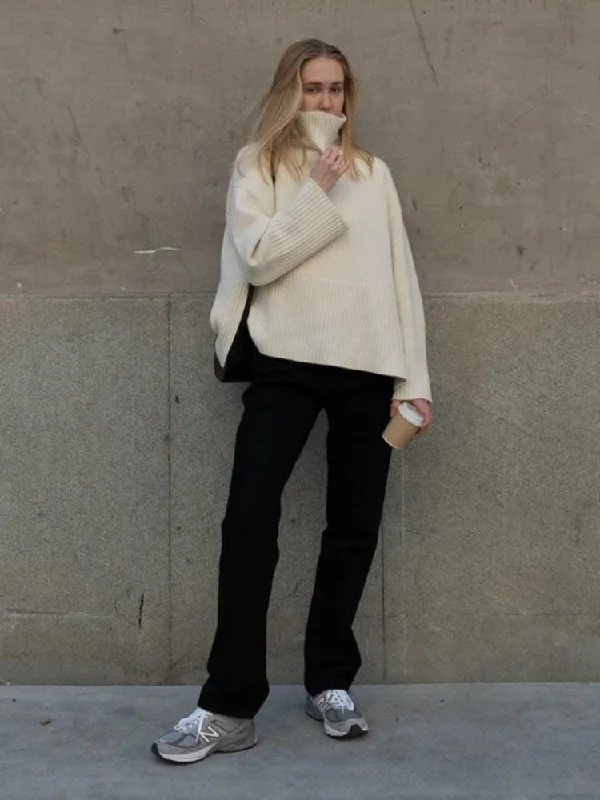 Apricot color