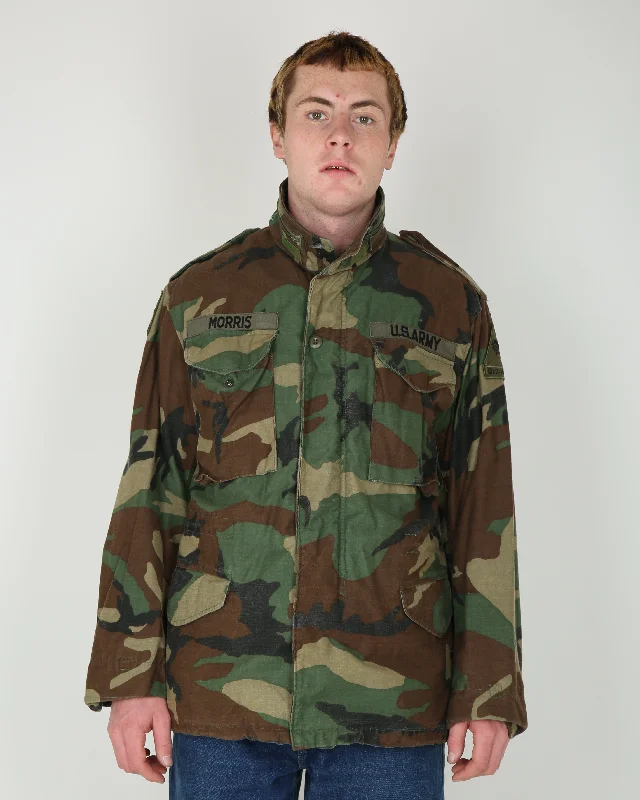 1985 Vintage US Army M81 Woodland Camouflage M65 Field Jacket - Small / Regular Denim Fabric Leather Fabric Suede Fabric 1985 Vintage US Army M81 Woodland Camouflage M65 Field Jacket - Small / Regular Denim Fabric Leather Fabric Suede Fabric