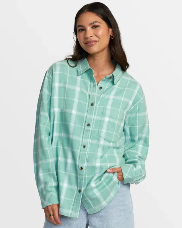 Mable Flannel L/S Shirt Collared Crew Neck Turtle Neck
