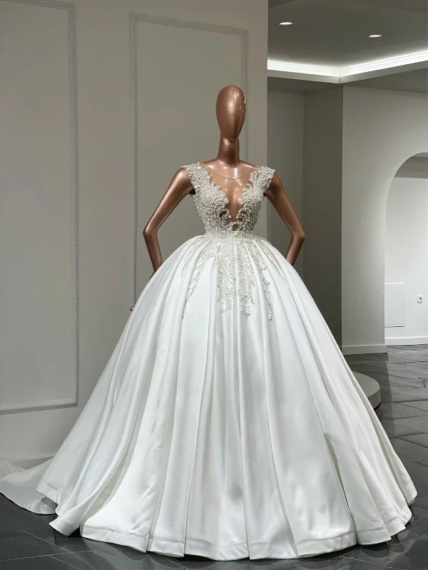 Lotte Glamorous Deep V-Neckline Bridal Dress