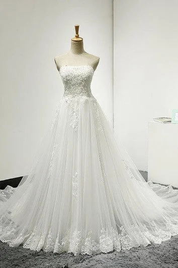 Strapless Lace and Tulle Dress With Lace-Up Back
