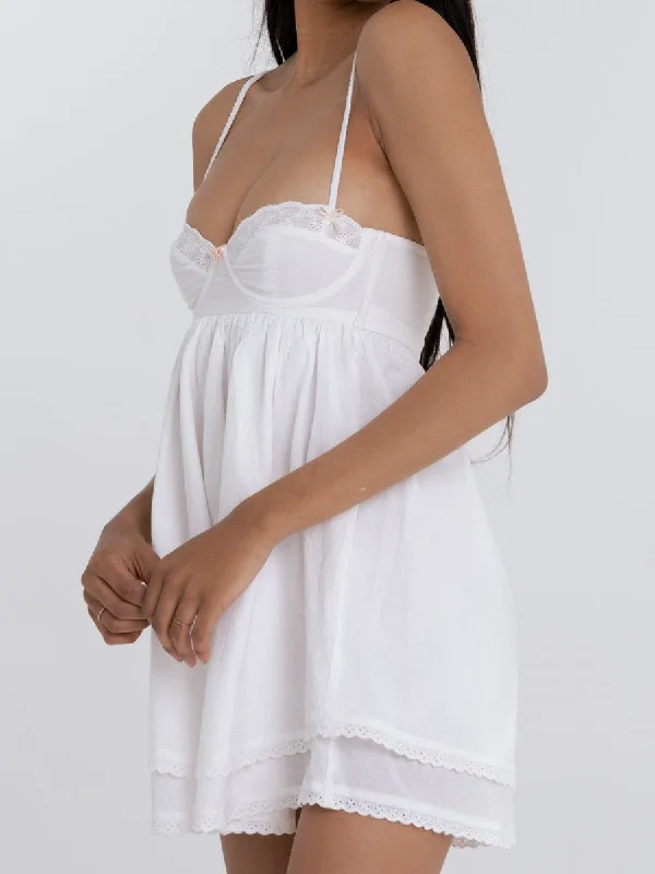 Sexy White Spliced Embroidery Lace Bra Corset style Mini Dress Women Backless Party Skater Short Sling Robe Holiday Tunics Fall fleece Sexy White Spliced Embroidery Lace Bra Corset style Mini Dress Women Backless Party Skater Short Sling Robe Holiday Tunics Fall fleece